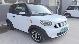 "إيونيكس" الروسية تطلق سيارة  جديدة للمدن بسعر يعادل 547 ألف جنيه.. صور