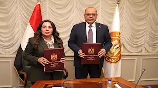 العمل توقع عقدًا لتطوير مراكز التدريب المهني مع شركة "ابدأ إديو"