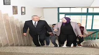 نائب رئيس جامعة عين شمس يطالب بالإسراع في إعلان نتائج الترم الأول