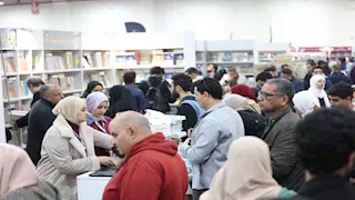 أكثر من 245 ألف زائر في اليوم الأول لمعرض الكتاب