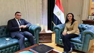 وزيرا التضامن والإسكان يناقشان سبل تيسير إجراءات التراخيص للحضانات