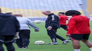 شاهدها بالمجان.. القنوات الناقلة لمباراة الأهلي ويانج أفريكانز التنزاني 