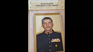 وزارة الدفاع تختار الفريق عبد رب النبي حافظ شخصية جناحها في معرض الكتاب- صورة