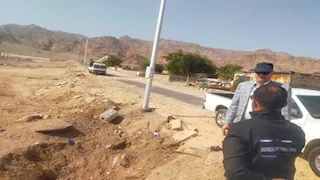 ازدواج طريق وإنشاء ميدان.. انطلاق تطوير المدخل السياحي لحي الترابين بنويبع