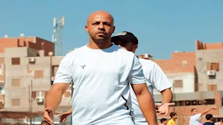 عفروتو يكشف لمصراوي كواليس انتقال الروسي ميخائيل لنادي سوهاج