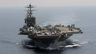 نيويورك تايمز: حاملة الطائرات "لينكولن" ستكون جاهزة لضرب إيران خلال يومين