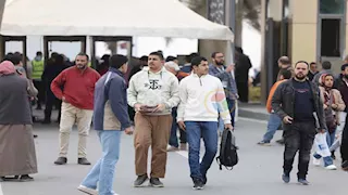 معرض القاهرة للكتاب.. توافد جماهيري في خامس أيامه- صور