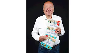 "من قلب النوبة إلى قلب العالم".. جلال المسري يقدّم النسخة الإيطالية من "أرض الذهب" بمعرض الكتاب