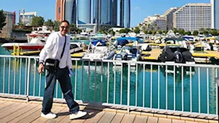 المخرج أحمد شفيق ينتهي من "كلهم بيحبوا مودي" ويبدأ تصوير "بيبو" في الأقصر