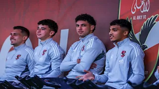 بعد صفقة برشلونة.. لاعب جديد من الأهلي يقترب من الدوري الإسباني