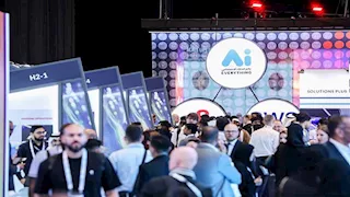 مصر تحتضن أول قمة للذكاء الاصطناعي في 2026 بالمنطقة وتوقعات بمساهمة القطاع بـ 1.5 تريليون دولار   