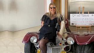 بسبب فستانها القصير.. نادية الجندي تتصدر تريند "جوجل"