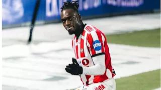 "الصفقة السادسة".. الأهلي يعلن التعاقد مع الأنجولي يلسين كامويش