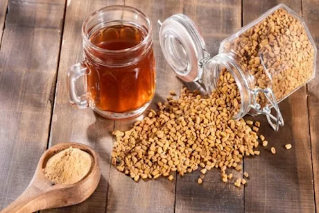 طبيبة تنصح مرضى ارتجاع المريء بتناول شاي بذور الحلبة مع الكسبرة