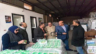 مصادرة 33 طن جبن مجهولة المصدر داخل مخزن غير مرخص بالإسكندرية -صور