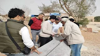 رئيس صندوق التنمية الثقافية يتفقد أعمال الفنانين بسيمبوزيوم أسوان (صور)