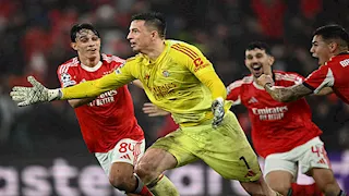 "لحظة مجنونة".. مدرب وحارس بنفيكا يكشفان كواليس الفوز القاتل على ريال مدريد