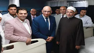 فريق طبي بالزهراء الجامعي يجري جراحة نادرة لطفل لديه تشوه بالعمود الفقري