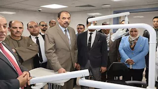 محافظ سوهاج يتفقد مستشفى ساقلتة المركزي استعدادًا لدخوله الخدمة