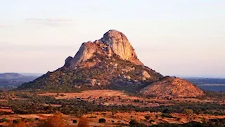 عمرها 9500 عام.. 8 صور لأقدم محرقة جثث في أفريقيا