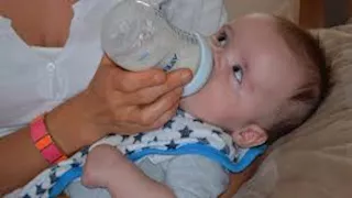 فرنسا تصدر قرارا جديدا بشأن مادة السيريوليد السامة في حليب الرضع