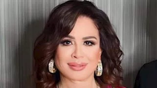 "أناقة اللون الأسود".. إلهام شاهين بفستان جذاب