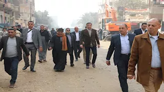 وزير الزراعة يقطع 2 كيلومتر سيراً على الأقدام.. تعرف على السبب