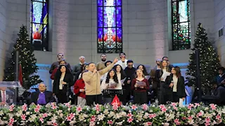 محافظ جنوب سيناء يشارك الطائفة الإنجيلية احتفالات عيد الميلاد المجيد (صور)