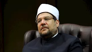 " بئس قوم يُسلمون رئيسهم".. مختار جمعة يعلق على فرحة الشعب الفنزويلي بالقبض على مادورو