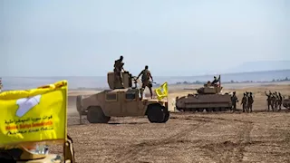 أ ف ب: اشتباكات عنيفة في حلب بين الجيش السوري وقسد وسقوط قتلى