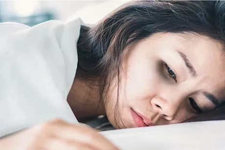 التعب في الشتاء- طبيبة تجيب: هل له علاقة بالمناعة؟ "فيديو"