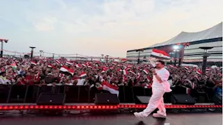 تامر حسني وحمادة هلال..  نجوم دعموا المنتخب في مشواره بأمم أفريقيا