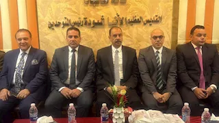 محافظ سوهاج يزور جمعية "بيت الرحمة" المسيحية ويوزع هدايا العيد