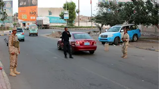 الحكومة اليمنية تعلن بدء حظر التجول في عدن 