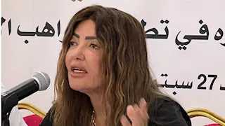 مهرجان كلباء للمسرحيات القصيرة يبحث تطوير مخرجي الهواة