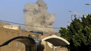 تعليق العمليات التشغيلية وإصابات غير محصورة.. ماذا يحدث في مطار الرياض؟