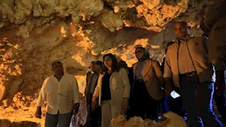 ماذا نعرف عن كهف الجارة بالوادي الجديد بعد إعلانه المحمية رقم 32؟