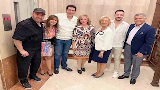منة فضالي تنشر صورا بصحبة إلهام شاهين وهاني رمزي في زيارة لـ أحمد السقا