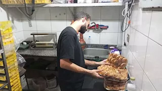 بينها 1150 كيلو أجبان.. إعدام 2.3 طن سلع ومواد غذائية فاسدة بالإسكندرية- صور