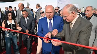 بالصور- وزير النقل يفتتح ميناء العامرية الجاف في الإسكندرية  باستثمارات 700 مليون جنيه  -صور