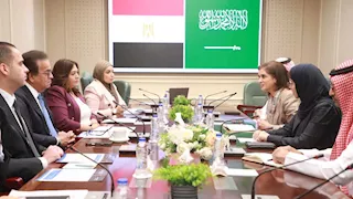 وزير الصحة يستقبل المرشحة السعودية لمنصب مدير عام الصحة العالمية