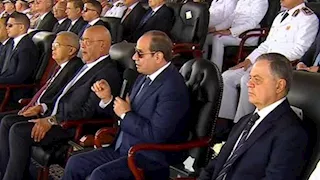 الرئيس السيسي يشهد عرضًا للمجموعات القتالية النسائية خلال حفل التخرج