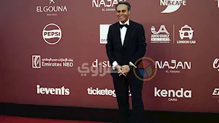 أندرو محسن يصل السجادة الحمراء لحفل افتتاح مهرجان الجونة السينمائي 