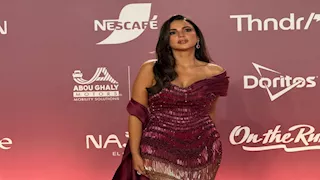 درة تخطف الأنظار بفستان ساحر في مهرجان الجونة السينمائي