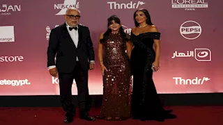 روجينا وأشرف زكي يخطفان الأنظار في افتتاح مهرجان الجونة  