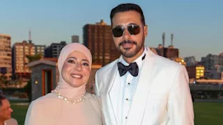 أحمد صلاح السعدني يحتفل بعيد ميلاد شقيقته والأخيرة ترد - صورة