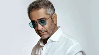 فضل شاكر يقدم ثالث حفلاته بالدوحة بمشاركة نجله