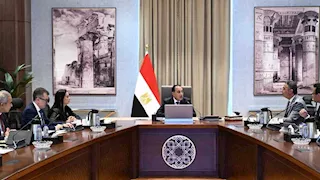 مدبولي يبحث تأمين السلع الأساسية ومواجهة التلاعب بالأسعار