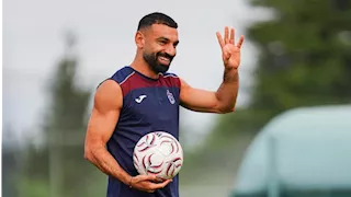 بسبب الهتاف لمحمد صلاح.. داعية تركي يحذر جماهير "طرابزون" ما القصة؟