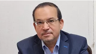 فوزي إبراهيم يكشف لـ"مصراوي" كواليس تقديم مشاري العفاسي "عشقي أنتِ" بألحان رحيم
